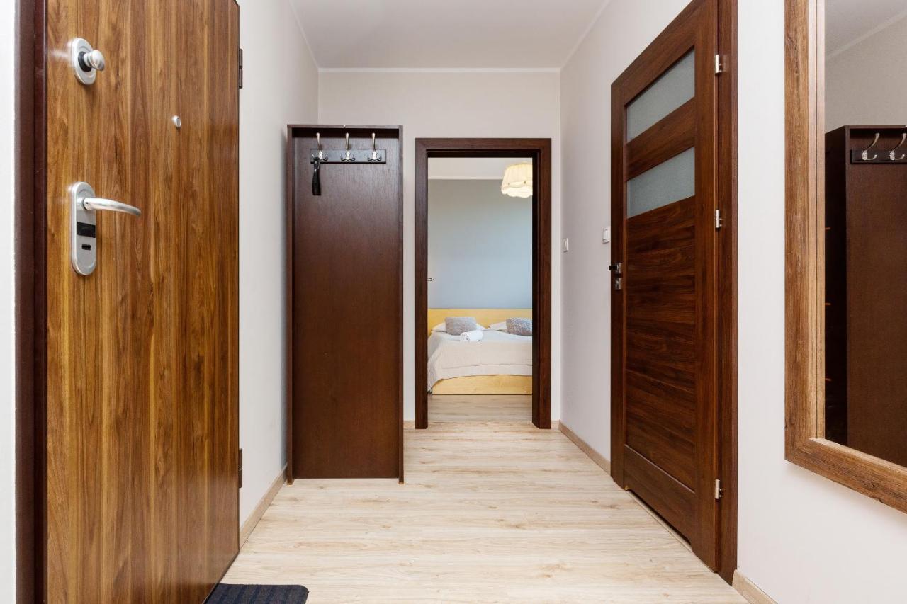 Apartamenty Bliska Praga By Noclegi Renters Varsovie Extérieur photo